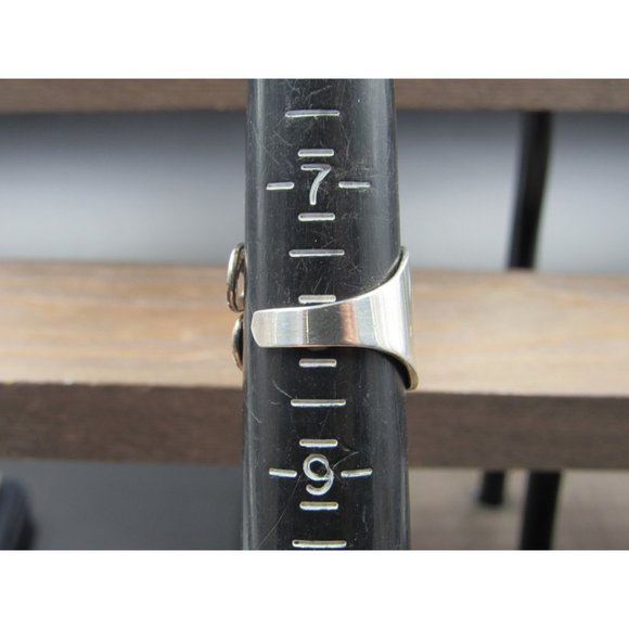 Size 8 Sterling Silver Fancy Swirls Large Finger Band Ring Vintage Statement - Picture 7 of 9